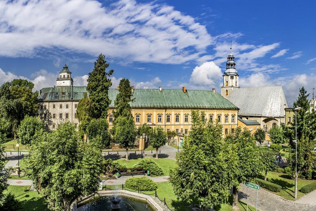 Zamek Miedzylesie Hotel Exterior photo
